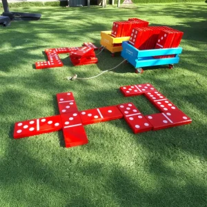 מתקן חצר דומינו קלאסי גדול